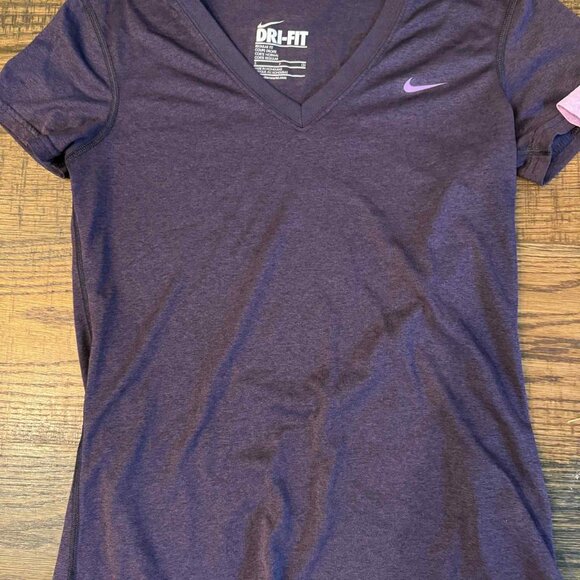 Nike Athletic Tops Bundle - Picture 7 of 10